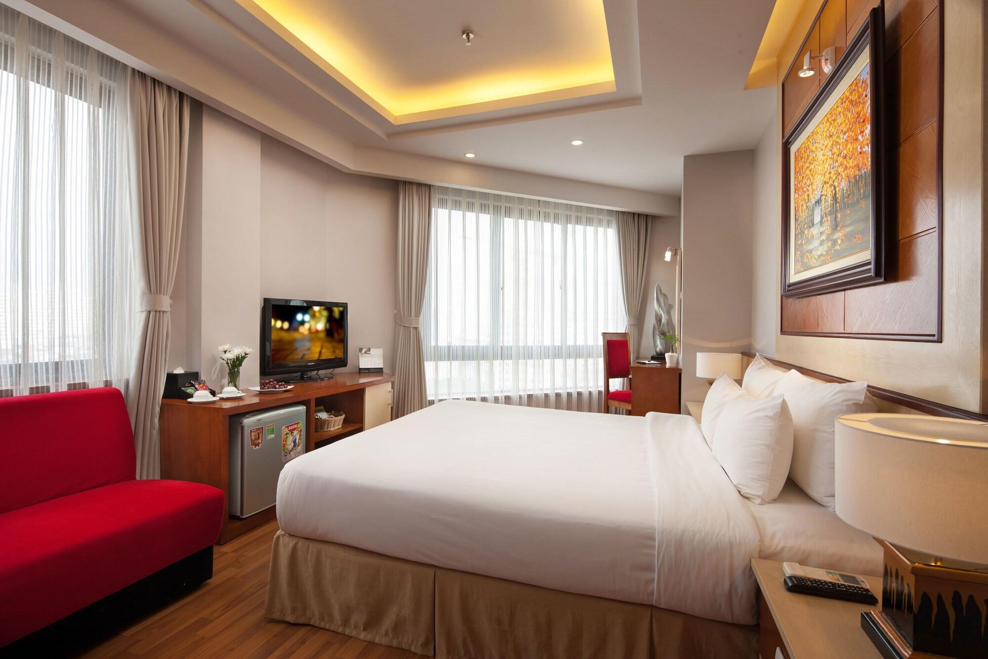 Luxeden Hotel Hanoi Exterior photo